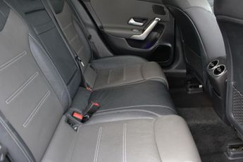 MERCEDES-BENZ CLA 2.0 CLA220 AMG Line (Premium Plus) Coupe 4dr Petrol 7G-DCT Euro 