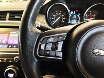JAGUAR E-PACE 2.0 D180 S SUV 5dr Diesel Auto AWD Euro 6 (s/s) (180 ps)