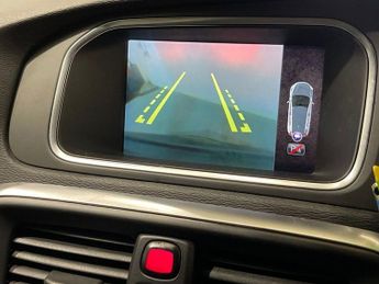 VOLVO V40 1.5 T3 GPF R-Design Pro Hatchback 5dr Petrol Auto Euro 6 (s/s) (