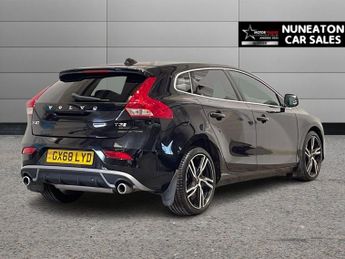 VOLVO V40 1.5 T3 GPF R-Design Pro Hatchback 5dr Petrol Auto Euro 6 (s/s) (
