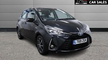 TOYOTA YARIS 1.5 VVT-h Icon Tech Hatchback 5dr Petrol Hybrid E-CVT Euro 6 (s/