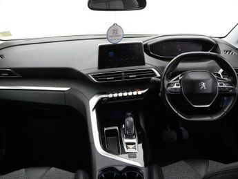 PEUGEOT 3008 1.2 PureTech Allure SUV 5dr Petrol EAT Euro 6 (s/s) (130 ps)