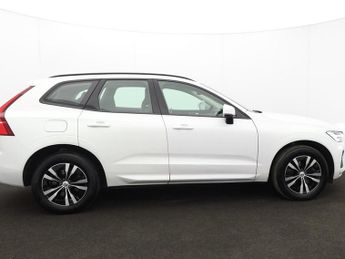 VOLVO XC60 2.0 B5 MHEV Core SUV 5dr Petrol Hybrid Auto AWD Euro 6 (s/s) (25