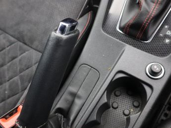 SKODA OCTAVIA 2.0 TDI vRS Estate 5dr Diesel DSG 4WD Euro 6 (s/s) (184 ps)