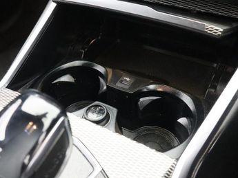 BMW 3 SERIES 2.0 330e 12kWh M Sport Touring 5dr Petrol Plug-in Hybrid Auto Eu