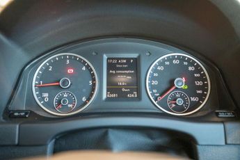 VOLKSWAGEN TIGUAN 2.0 TDI BlueMotion Tech Match SUV 5dr Diesel DSG 4WD Euro 6 (s/s