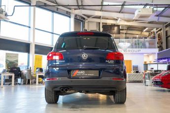 VOLKSWAGEN TIGUAN 2.0 TDI BlueMotion Tech Match SUV 5dr Diesel DSG 4WD Euro 6 (s/s