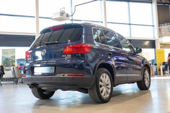 VOLKSWAGEN TIGUAN 2.0 TDI BlueMotion Tech Match SUV 5dr Diesel DSG 4WD Euro 6 (s/s