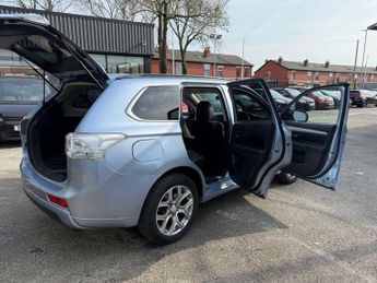 MITSUBISHI OUTLANDER 2.0h 12kWh GX4hs SUV 5dr Petrol Plug-in Hybrid CVT 4WD Euro 5 (s