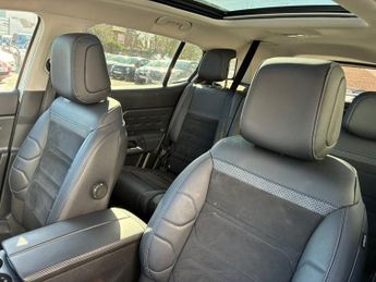 CITROEN C5 AIRCROSS 1.6 14.2kWh Shine SUV 5dr Petrol Plug-in Hybrid e-EAT8 Euro 6 (s