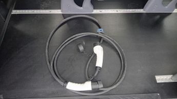 FORD E-TRANSIT 425 68kWh Trend Minibus 5dr Electric Auto RWD L3 H2 (184 ps).*15