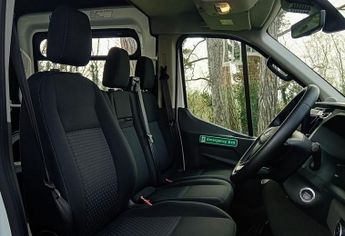 FORD E-TRANSIT 425 68kWh Trend Minibus 5dr Electric Auto RWD L3 H2 (184 ps).*15