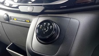 FORD E-TRANSIT 425 68kWh Trend Minibus 5dr Electric Auto RWD L3 H2 (184 ps).*15