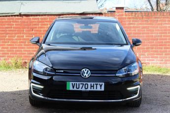 VOLKSWAGEN E-GOLF 35.8kWh e-Golf Hatchback 5dr Electric Auto (136 ps)