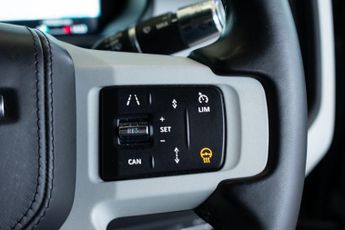 LAND ROVER DEFENDER 3.0 D250 MHEV HSE SUV 3dr Diesel Auto 4WD Euro 6 (s/s) (250 ps)