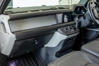 LAND ROVER DEFENDER 3.0 D250 MHEV HSE SUV 3dr Diesel Auto 4WD Euro 6 (s/s) (250 ps)