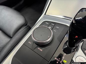 BMW 3 SERIES 2.0 330e 12kWh M Sport Saloon 4dr Petrol Plug-in Hybrid Auto Eur