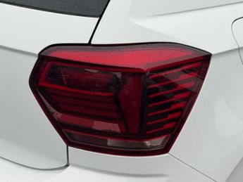 VOLKSWAGEN POLO 1.0 TSI Match Hatchback 5dr Petrol DSG Euro 6 (s/s) (95 ps)