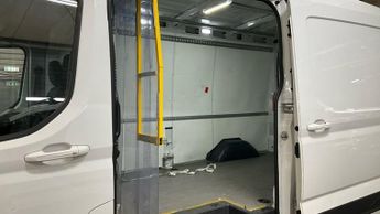 MAXUS EDELIVER 9 72kWh Panel Van 5dr Electric Auto FWD L3 H2 (204 ps)