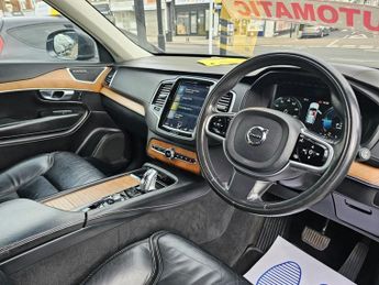 VOLVO XC90 AUTOMATIC 2.0h T8 Twin Engine 10.4kWh Inscription Pro SUV 5dr Pe