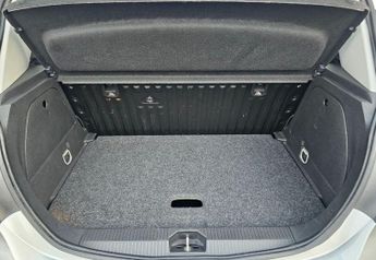 VAUXHALL CORSA 1.2i Design Hatchback 5dr Petrol Manual Euro 6 (70 ps)