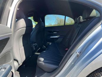 MERCEDES-BENZ E-CLASS 2.0 E 200 AMG Line MHEV Auto 4dr