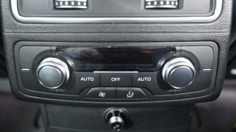 AUDI A6 AVANT 2.0 TDI ultra SE Estate 5dr Diesel S Tronic Euro 6 (s/s) (190 ps