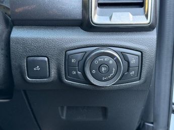 FORD RANGER 2.0 EcoBlue Wildtrak Pickup Double Cab 4dr Diesel Auto 4WD Euro 