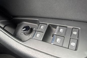 AUDI A6 AVANT 2.0 TDI 40 Sport Estate 5dr Diesel S Tronic Euro 6 (s/s) (204 ps