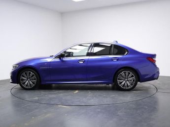 BMW 3 SERIES 2.0 330e 12kWh M Sport Saloon 4dr Petrol Plug-in Hybrid Auto Eur