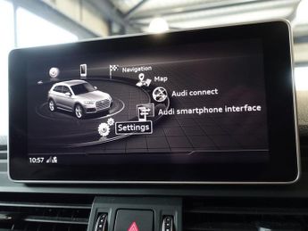 AUDI Q5 2.0 TDI 40 Black Edition SUV 5dr Diesel S Tronic quattro Euro 6 