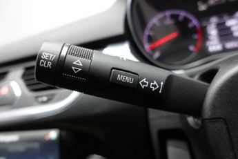 VAUXHALL CORSA 1.4i ecoFLEX Elite Hatchback 5dr Petrol Auto Euro 6 (90 ps)