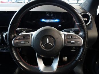 MERCEDES-BENZ GLA 2.0 GLA220d AMG Line SUV 5dr Diesel 8G-DCT 4MATIC Euro 6 (s/s) (