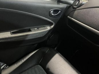 RENAULT ZOE R135 52kWh Iconic Hatchback 5dr Electric Auto (i) (134 bhp)