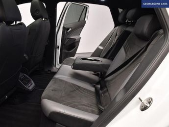 VOLKSWAGEN ID4 Pure 52kWh Style Edition SUV 5dr Electric Auto (148 ps)