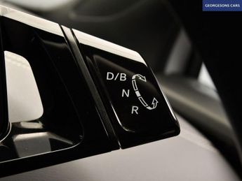 VOLKSWAGEN ID4 Pure 52kWh Style Edition SUV 5dr Electric Auto (148 ps)