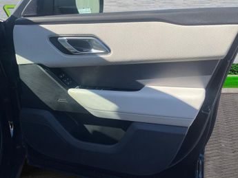 LAND ROVER RANGE ROVER VELAR 2.0 P250 S SUV 5dr Petrol Auto 4WD Euro 6 (s/s) (250 ps)