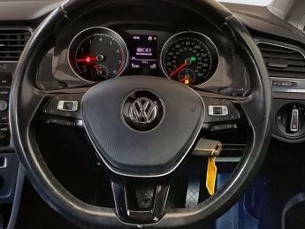 VOLKSWAGEN GOLF 1.0 TSI SE Hatchback 5dr Petrol DSG Euro 6 (s/s) (110 bhp)