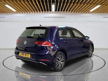 VOLKSWAGEN GOLF 1.0 TSI SE Hatchback 5dr Petrol DSG Euro 6 (s/s) (110 bhp)