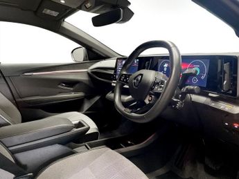 RENAULT MEGANE E-TECH 60kWh techno+ Hatchback 5dr Electric Auto (optimum charge) (220 