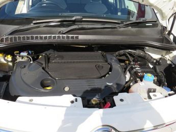 FIAT 500L 1.3 MultiJet Pop Star MPW 5dr Diesel Dualogic Euro 5 (s/s) (7 Se