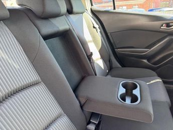 MAZDA MAZDA3 2.0 SKYACTIV-G SE Nav Hatchback 5dr Petrol Auto Euro 5 (s/s) (12