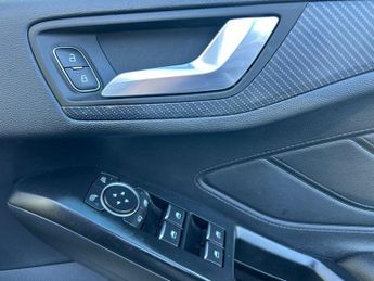FORD FOCUS 1.5T EcoBoost ST-Line X Hatchback 5dr Petrol Auto Euro 6 (s/s) (