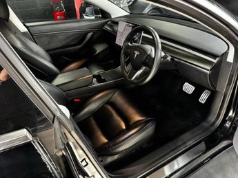 TESLA Model 3 (Dual Motor) Performance Saloon 4dr Electric Auto 4WDE (Performa