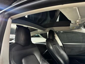 TESLA Model 3 (Dual Motor) Performance Saloon 4dr Electric Auto 4WDE (Performa