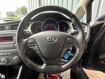 KIA CEED 1.6 CRDi 2 Hatchback 5dr Diesel DCT Euro 6 (s/s) (134 bhp)