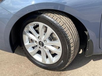 KIA CEED 1.6 CRDi 2 Hatchback 5dr Diesel DCT Euro 6 (s/s) (134 bhp)