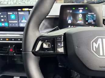 MG MG3 1.5 Hybrid+ Trophy Hatchback 5dr Petrol Hybrid Auto Euro 6 (s/s)