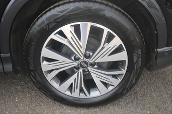 AUDI Q4 E-TRON 40 Sport Sportback 5dr Electric Auto 82kWh (204 ps)