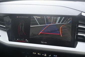 AUDI Q4 E-TRON 40 Sport Sportback 5dr Electric Auto 82kWh (204 ps)